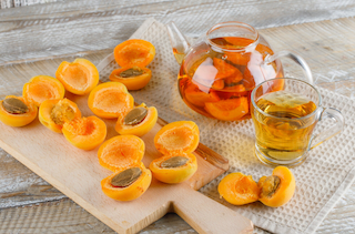 Apricot Kernel Carrier Oil(Prunus Armeniaca)